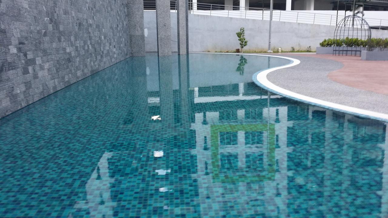 Mahkota Cheras Sweet Condo 1-14 Pax Near Mrt To Kl Kuala Lumpur Exteriör bild