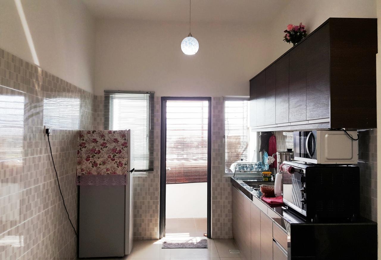 Mahkota Cheras Sweet Condo 1-14 Pax Near Mrt To Kl Kuala Lumpur Exteriör bild